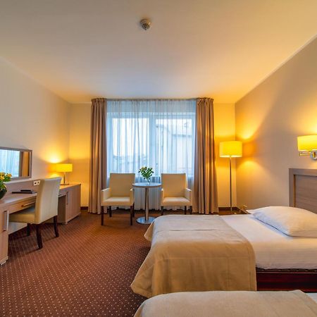 Hotel Gromada Arka Lux Koszalin Bagian luar foto