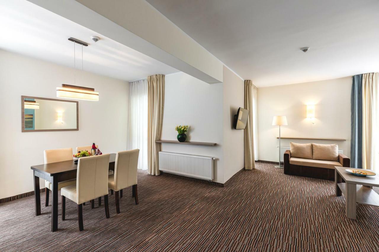 Hotel Gromada Arka Lux Koszalin Bagian luar foto